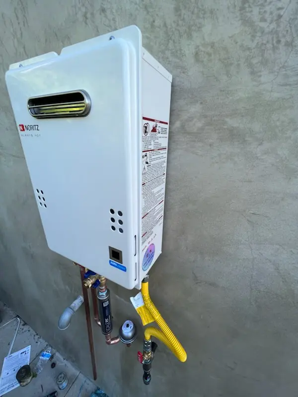 Tankless water heater installation for Linthicum Heights homes